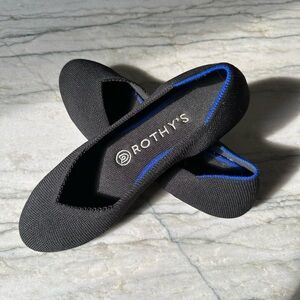 Like New Rothy’s Black The Flat Black 6.5
